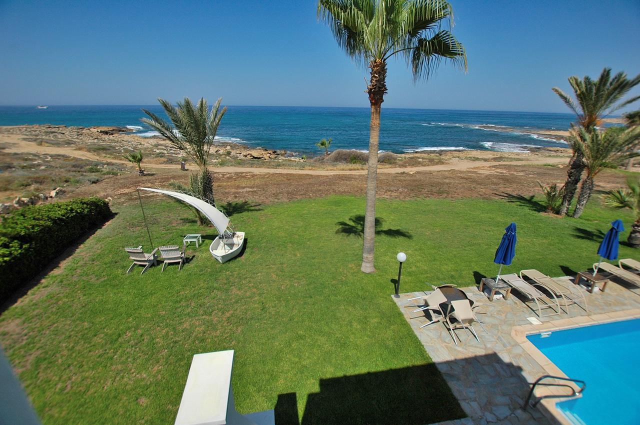 Kymmates Beach Front Villas Paphos Exterior foto